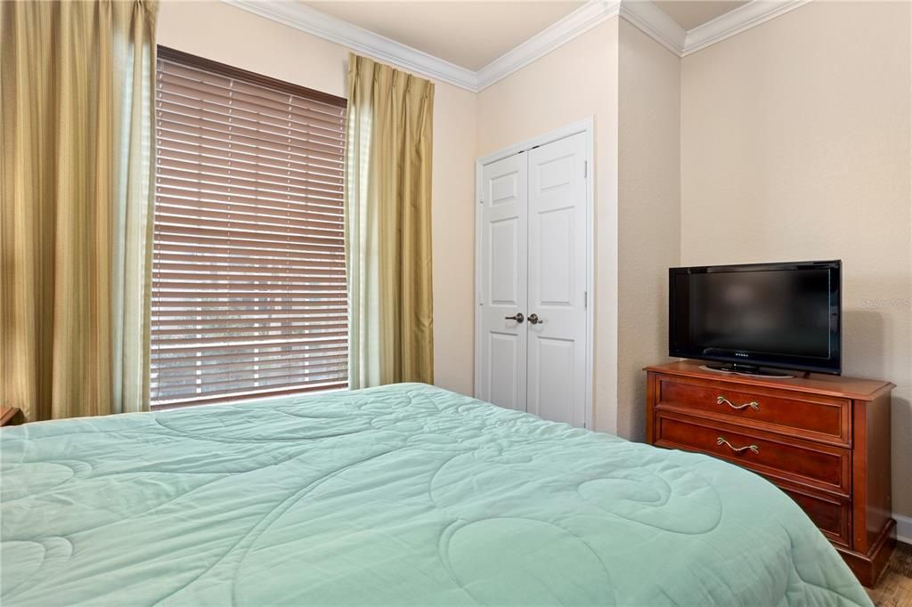 For Sale: $210,000 (3 beds, 2 baths, 1244 Square Feet)