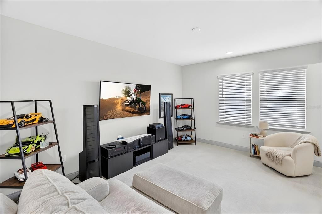 For Sale: $815,000 (4 beds, 3 baths, 2669 Square Feet)