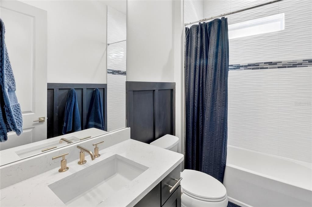 For Sale: $815,000 (4 beds, 3 baths, 2669 Square Feet)