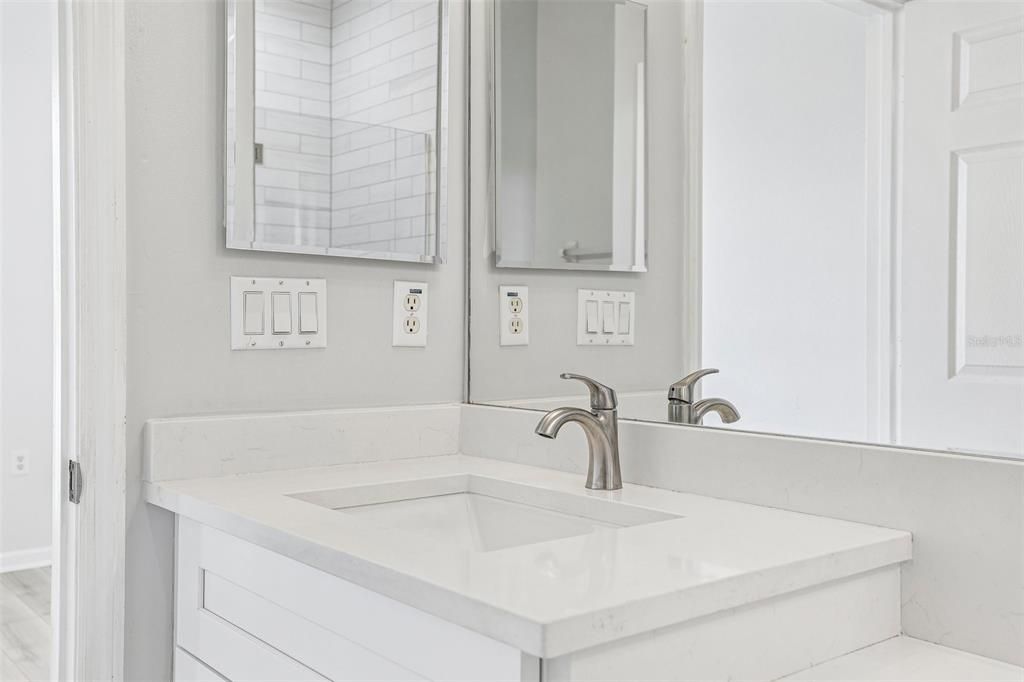 For Sale: $610,000 (3 beds, 2 baths, 1307 Square Feet)
