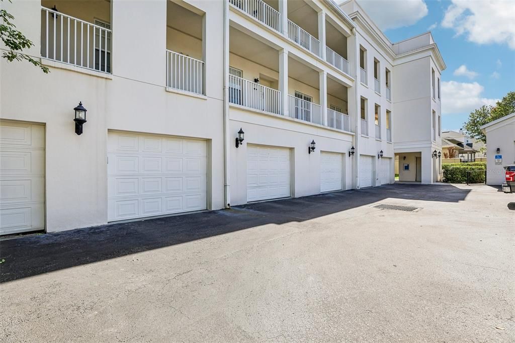 For Sale: $610,000 (3 beds, 2 baths, 1307 Square Feet)