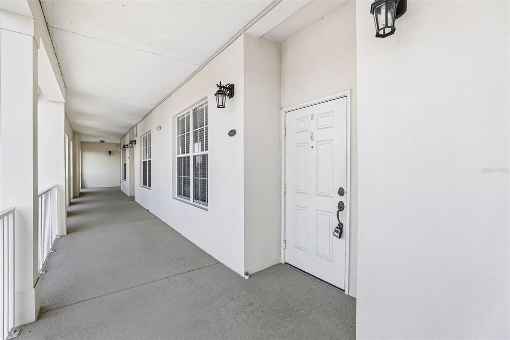For Sale: $610,000 (3 beds, 2 baths, 1307 Square Feet)