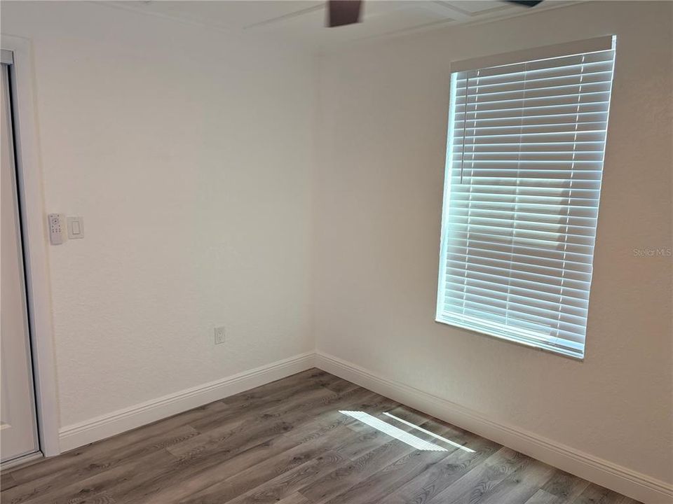 Activo con contrato: $234,900 (3 camas, 2 baños, 1032 Pies cuadrados)