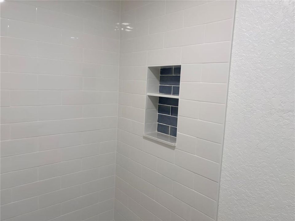 Activo con contrato: $234,900 (3 camas, 2 baños, 1032 Pies cuadrados)