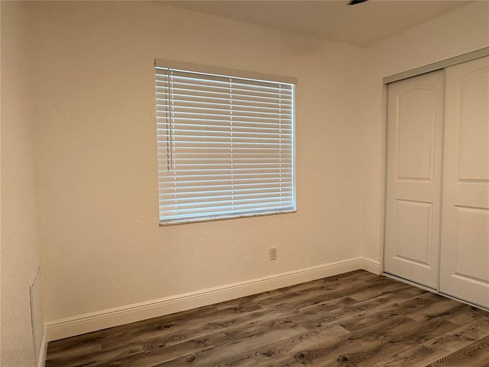 Activo con contrato: $234,900 (3 camas, 2 baños, 1032 Pies cuadrados)