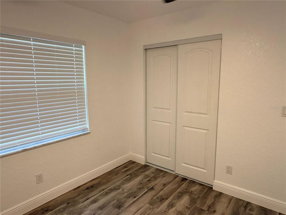 Activo con contrato: $234,900 (3 camas, 2 baños, 1032 Pies cuadrados)