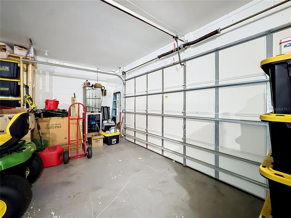 Activo con contrato: $305,000 (2 camas, 2 baños, 1769 Pies cuadrados)