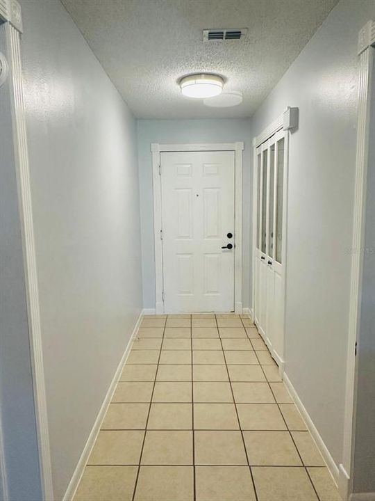 For Rent: $1,425 (2 beds, 2 baths, 1065 Square Feet)