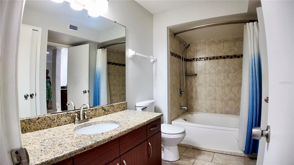 Active With Contract: $1,750 (2 beds, 2 baths, 1110 Square Feet)