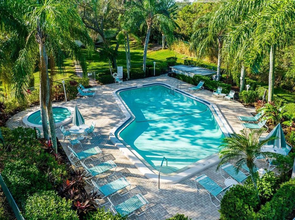 For Sale: $325,000 (3 beds, 2 baths, 1468 Square Feet)