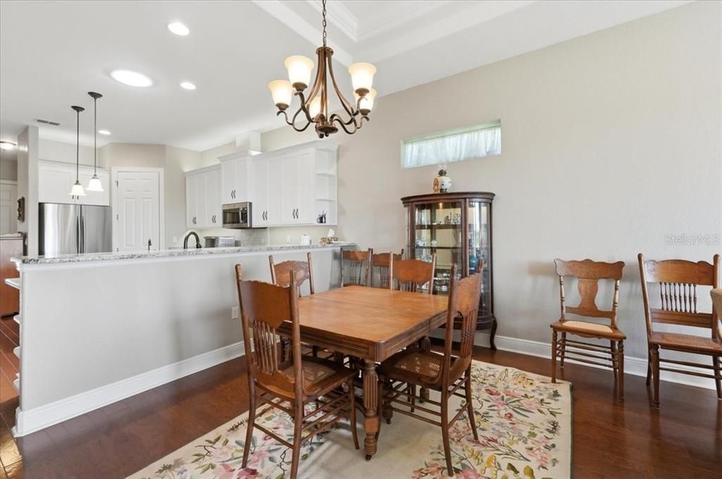 For Sale: $499,000 (2 beds, 2 baths, 1739 Square Feet)