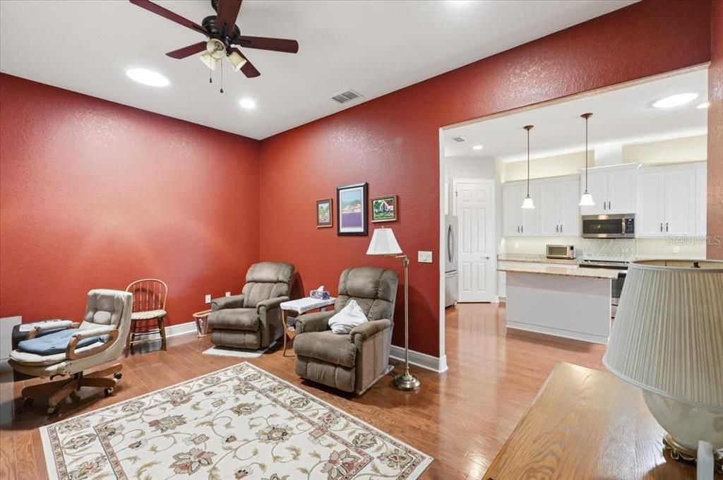For Sale: $499,000 (2 beds, 2 baths, 1739 Square Feet)