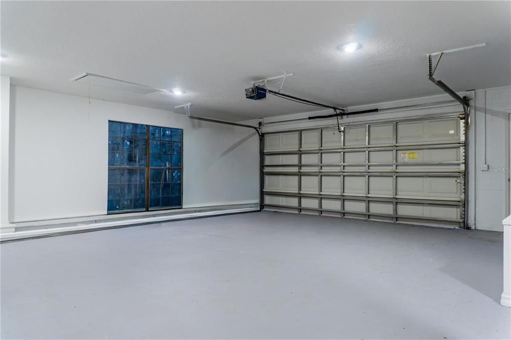 Active With Contract: $569,900 (4 beds, 3 baths, 2882 Square Feet)