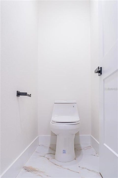 Active With Contract: $569,900 (4 beds, 3 baths, 2882 Square Feet)
