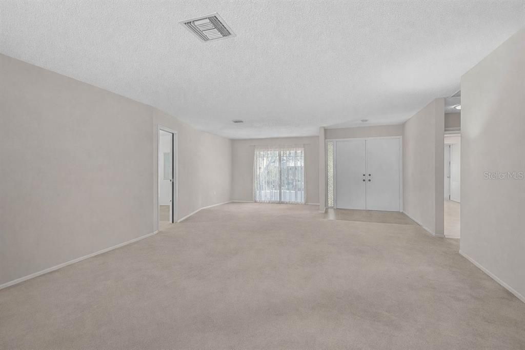 Active With Contract: $775,000 (4 beds, 2 baths, 2553 Square Feet)