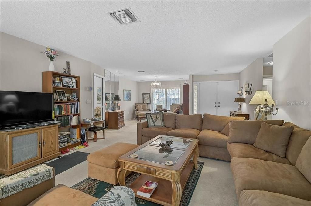 Active With Contract: $775,000 (4 beds, 2 baths, 2553 Square Feet)