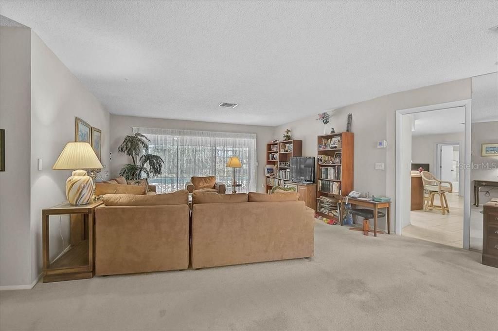 Active With Contract: $775,000 (4 beds, 2 baths, 2553 Square Feet)