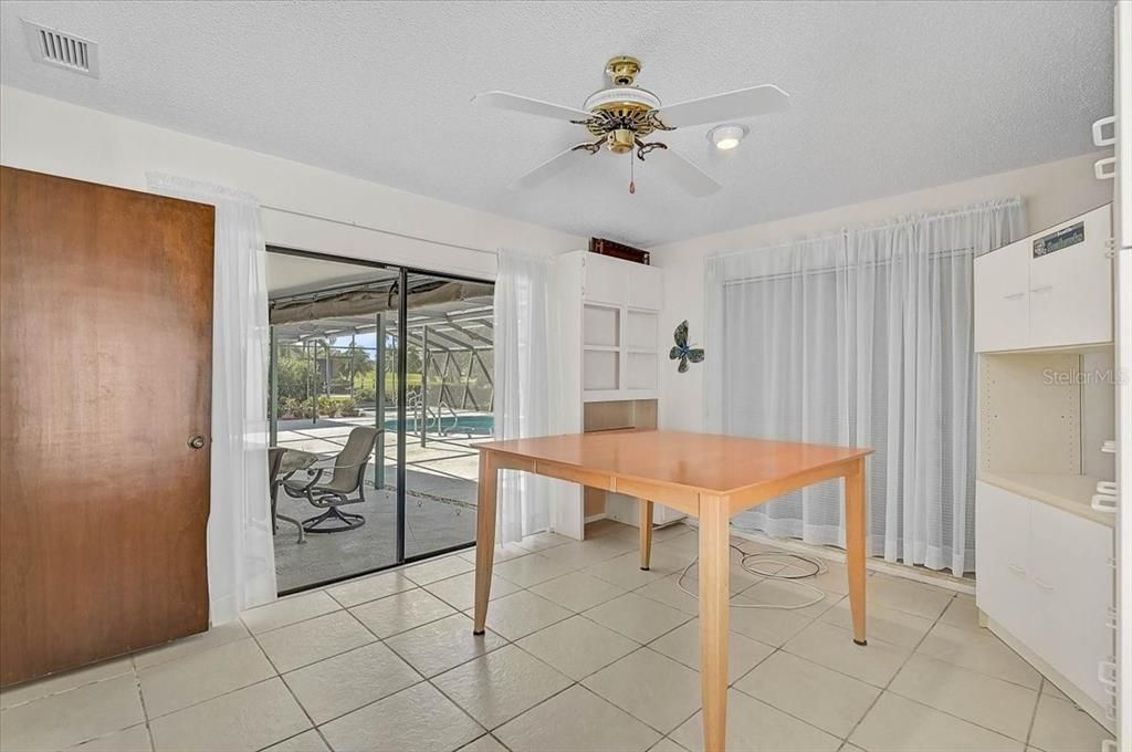 Active With Contract: $775,000 (4 beds, 2 baths, 2553 Square Feet)
