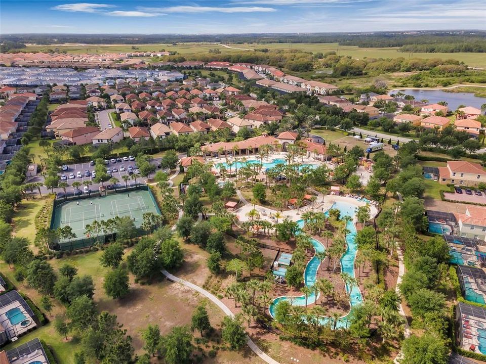 Под контрактом: $669,000 (6 спален, 5 ванн, 3665 Квадратных фут)