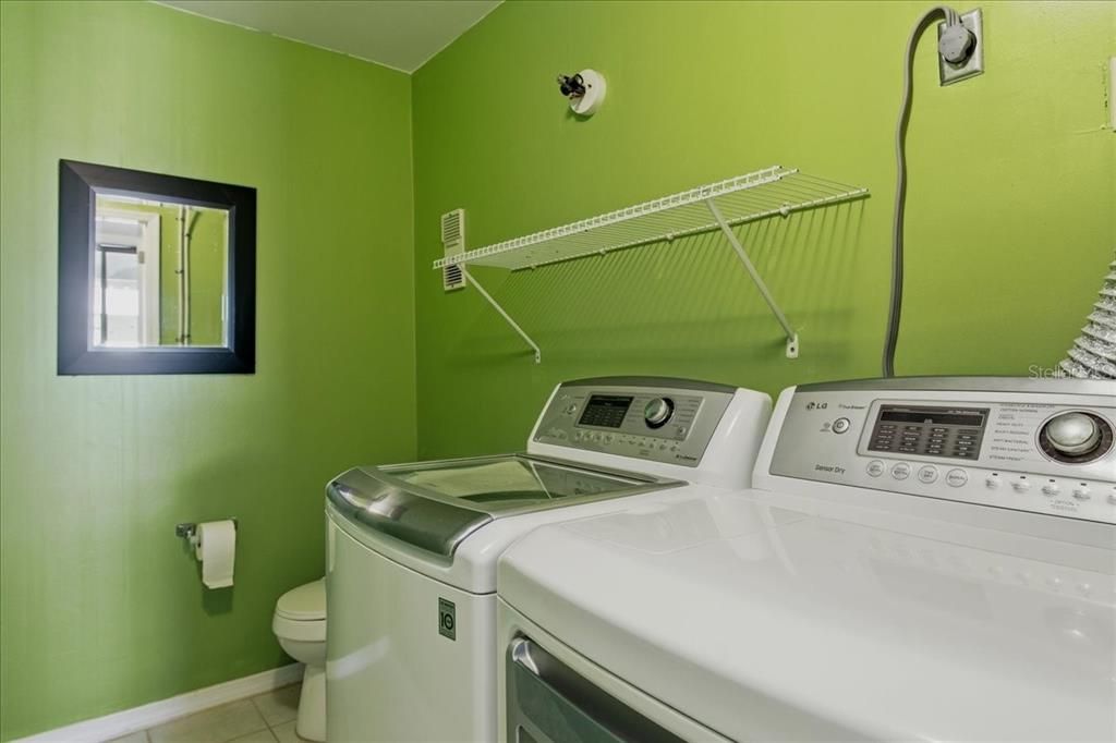 For Sale: $150,000 (3 beds, 2 baths, 1231 Square Feet)