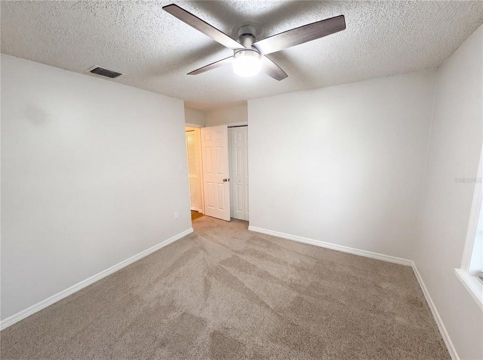 For Sale: $271,000 (4 beds, 2 baths, 1176 Square Feet)