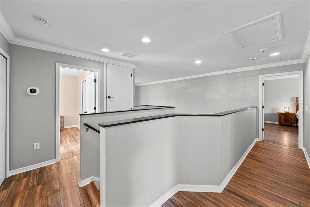 Activo con contrato: $690,000 (4 camas, 3 baños, 2953 Pies cuadrados)