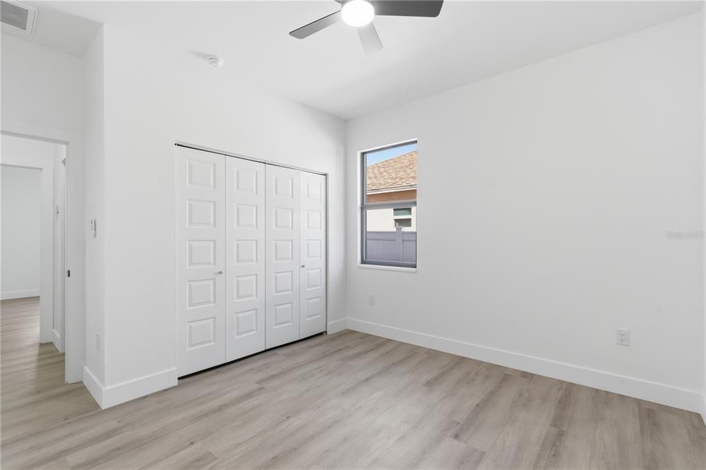 Active With Contract: $514,900 (3 beds, 2 baths, 1659 Square Feet)