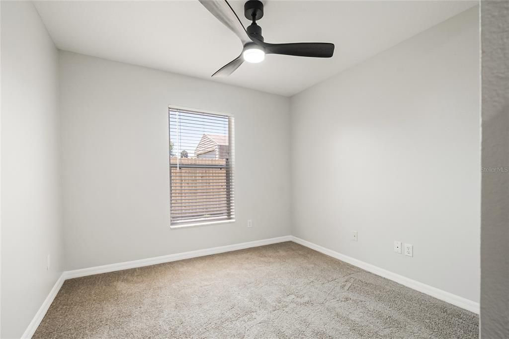 Active With Contract: $350,000 (3 beds, 2 baths, 1588 Square Feet)