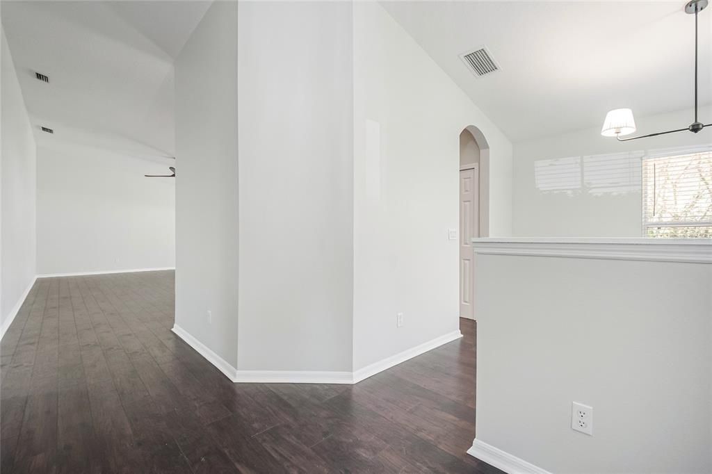 Active With Contract: $350,000 (3 beds, 2 baths, 1588 Square Feet)