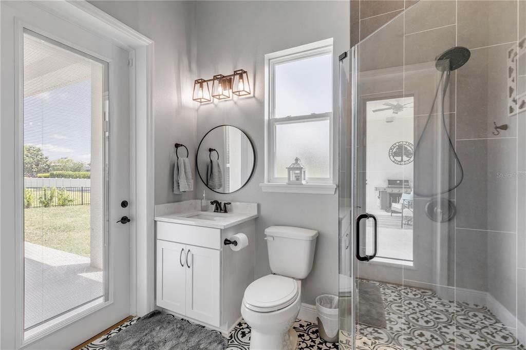For Sale: $919,999 (4 beds, 3 baths, 2700 Square Feet)