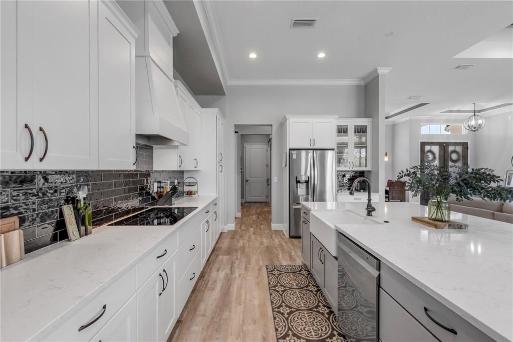 For Sale: $919,999 (4 beds, 3 baths, 2700 Square Feet)