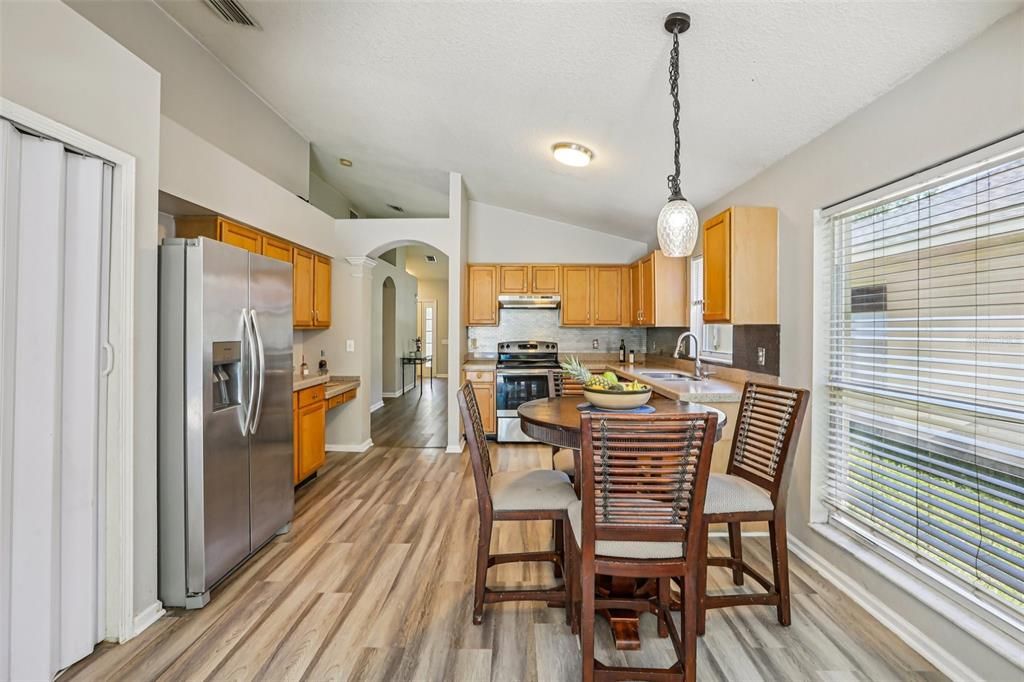 Active With Contract: $365,000 (4 beds, 2 baths, 1956 Square Feet)
