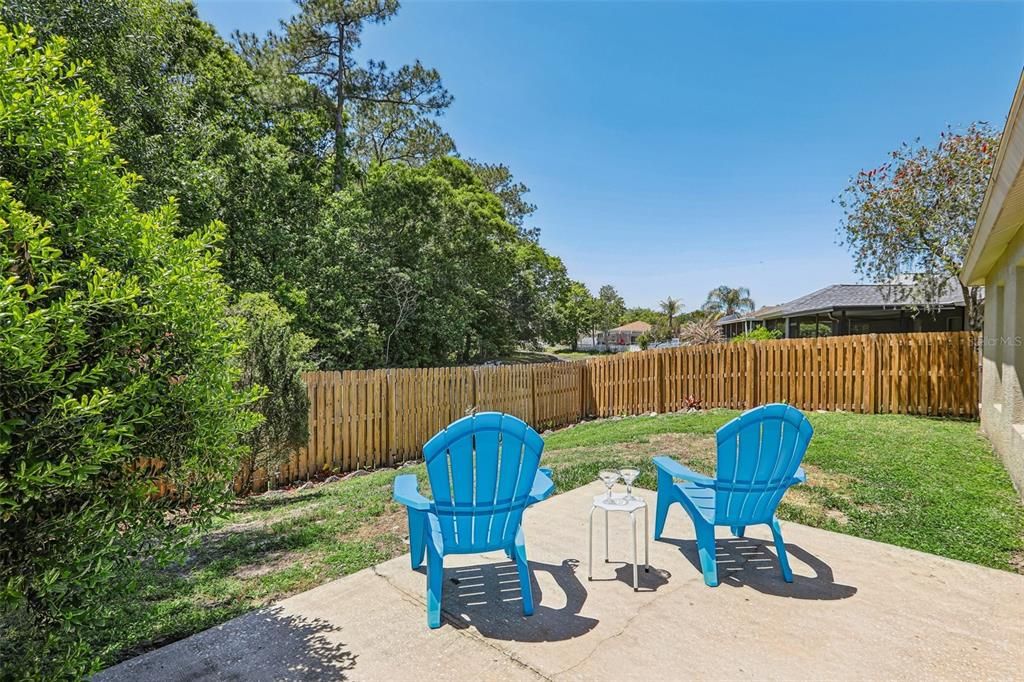 Active With Contract: $365,000 (4 beds, 2 baths, 1956 Square Feet)