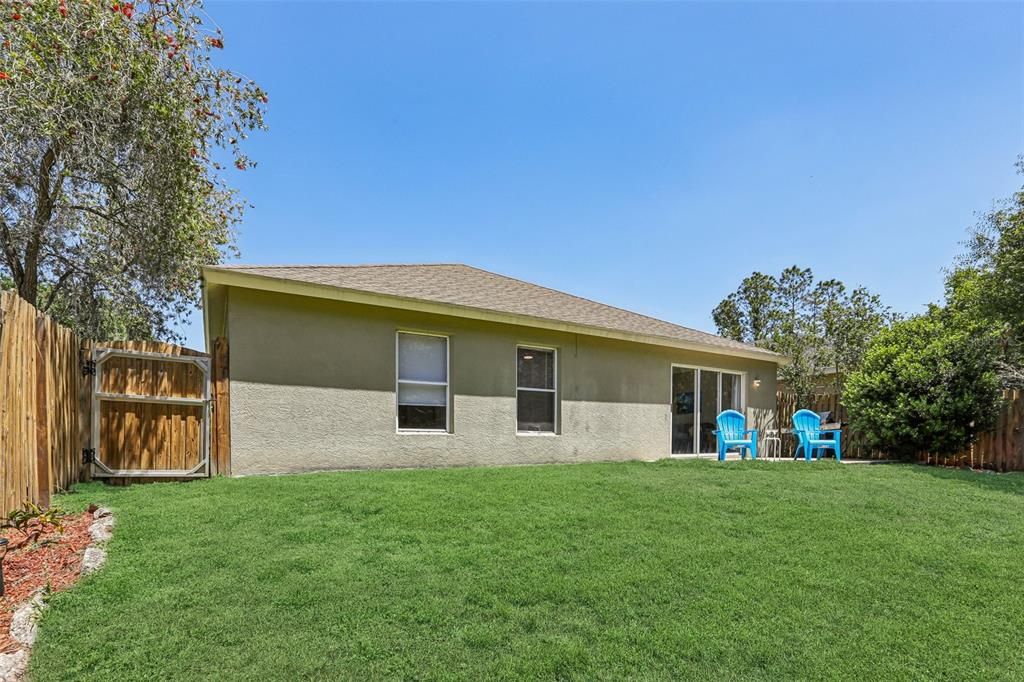 Active With Contract: $365,000 (4 beds, 2 baths, 1956 Square Feet)
