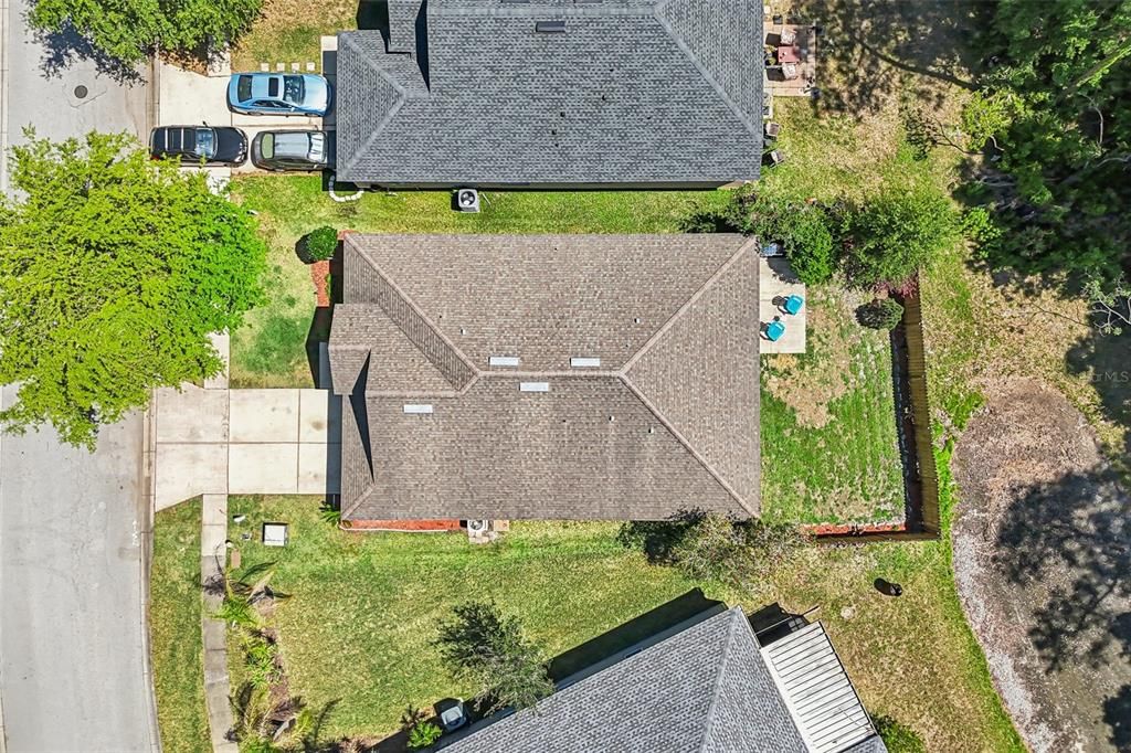 Active With Contract: $365,000 (4 beds, 2 baths, 1956 Square Feet)