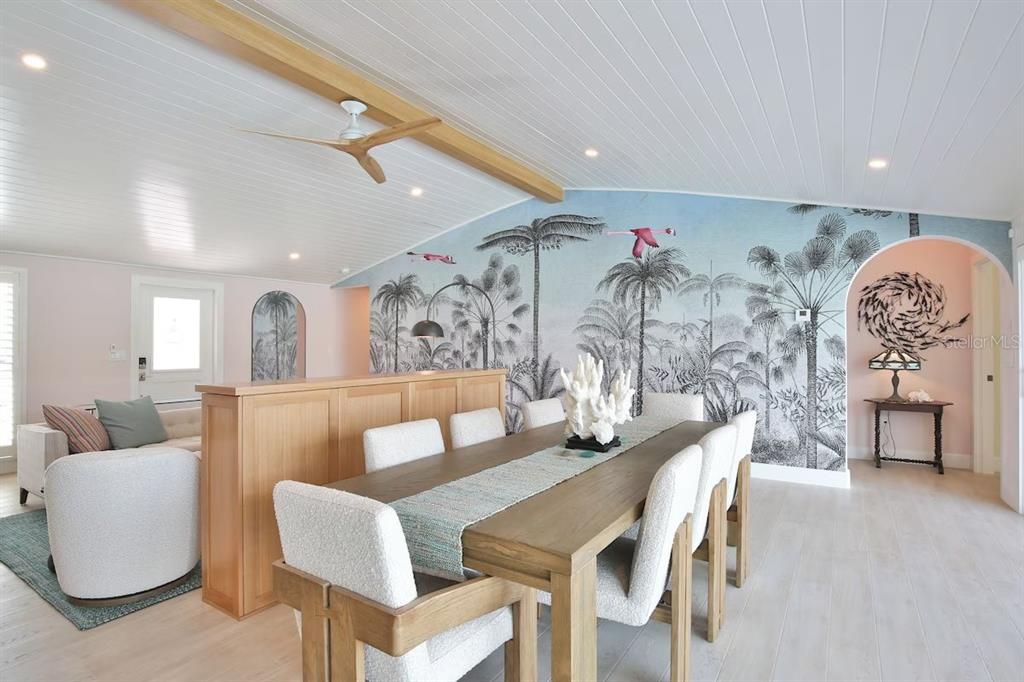 For Rent: $12,000 (4 beds, 3 baths, 1625 Square Feet)