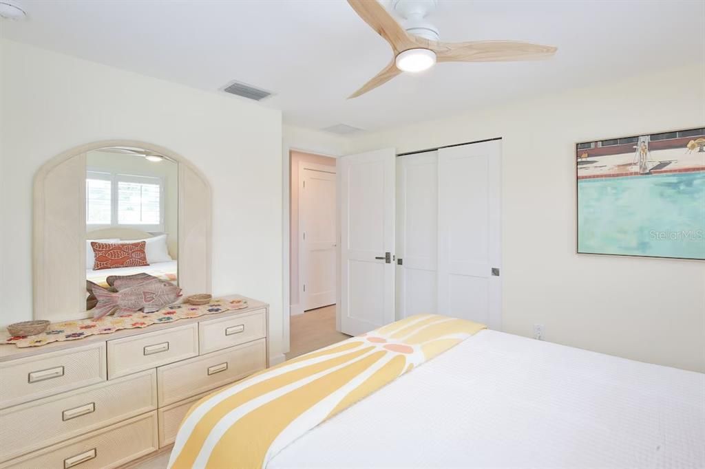 For Rent: $12,000 (4 beds, 3 baths, 1625 Square Feet)