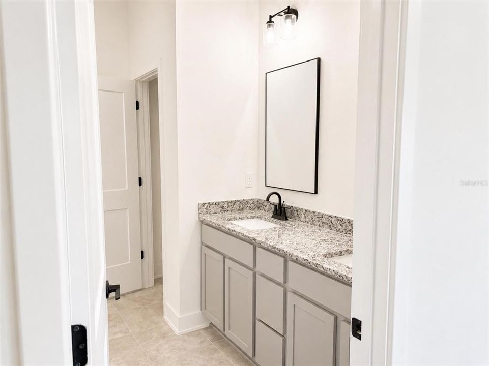 For Sale: $334,900 (4 beds, 2 baths, 1635 Square Feet)