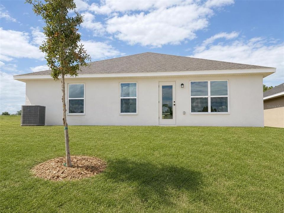 For Sale: $334,900 (4 beds, 2 baths, 1635 Square Feet)