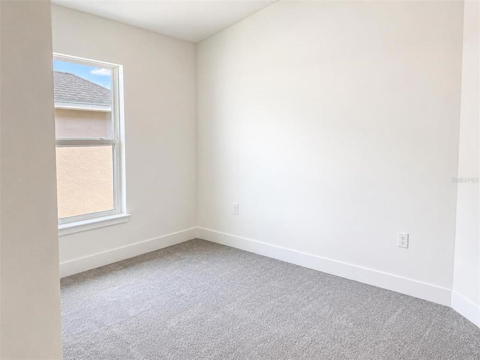 For Sale: $334,900 (4 beds, 2 baths, 1635 Square Feet)