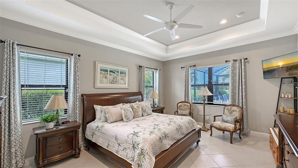 En Venta: $825,000 (3 camas, 3 baños, 2552 Pies cuadrados)