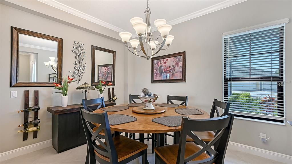 En Venta: $825,000 (3 camas, 3 baños, 2552 Pies cuadrados)