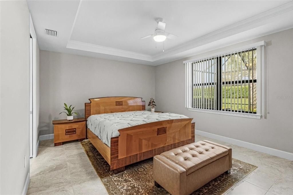 For Sale: $959,500 (3 beds, 3 baths, 2489 Square Feet)