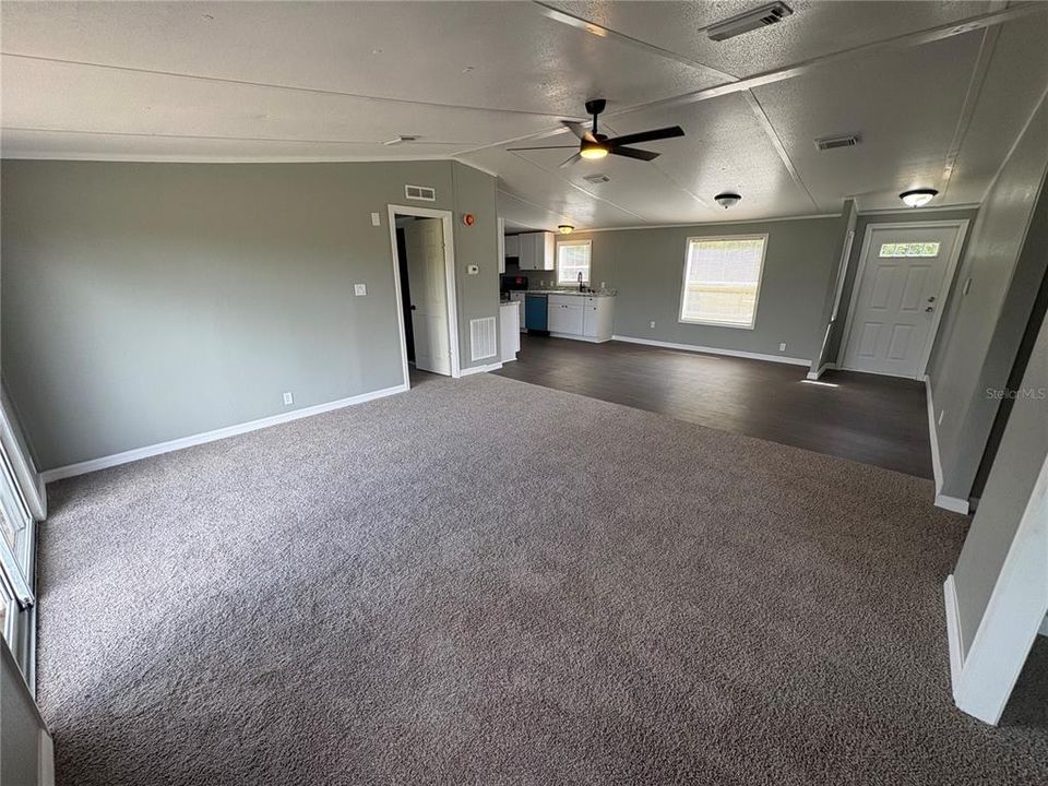 Active With Contract: $289,900 (4 beds, 2 baths, 1568 Square Feet)