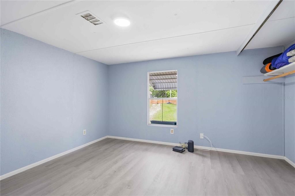 En Venta: $184,000 (2 camas, 1 baños, 784 Pies cuadrados)