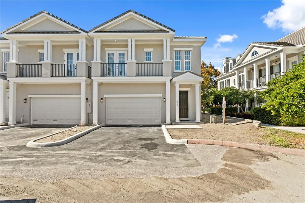 Недавно продано: $925,000 (3 спален, 3 ванн, 2397 Квадратных фут)