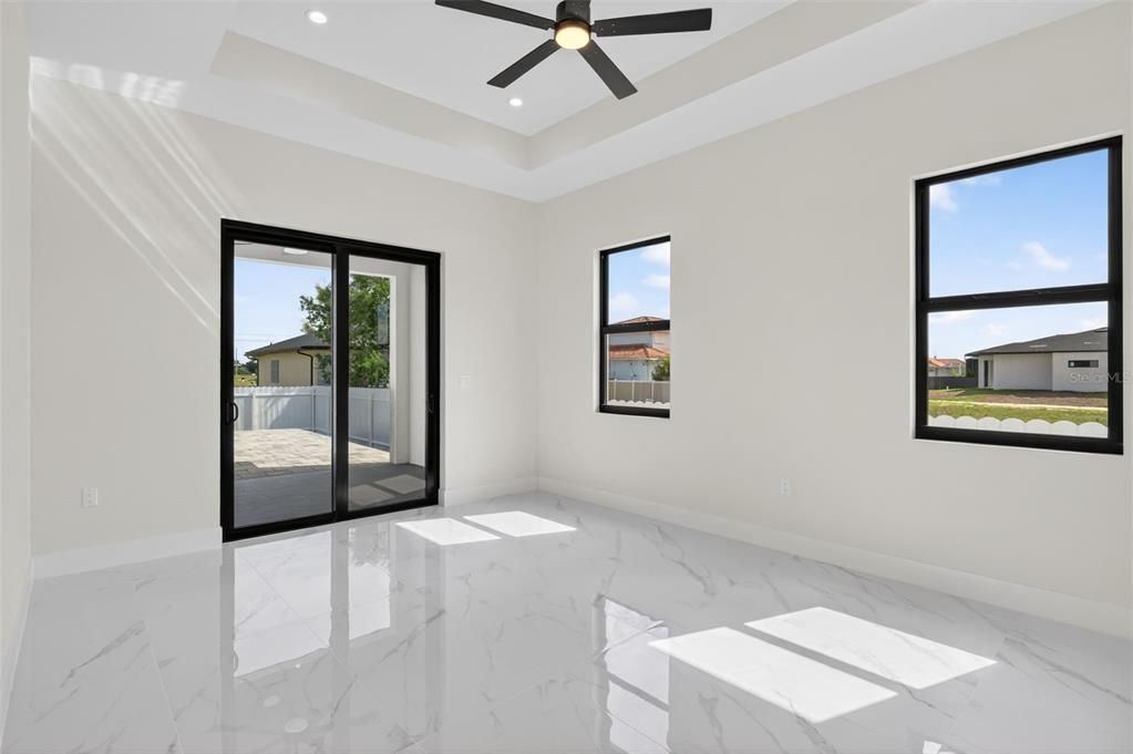 For Sale: $750,000 (3 beds, 3 baths, 2088 Square Feet)