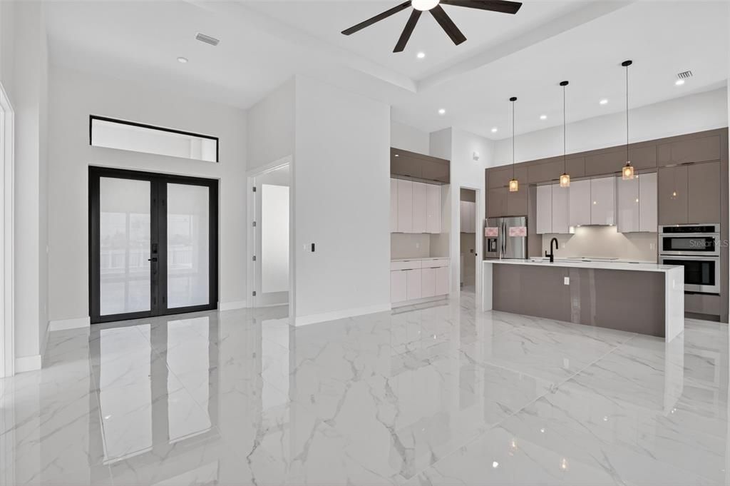 For Sale: $750,000 (3 beds, 3 baths, 2088 Square Feet)