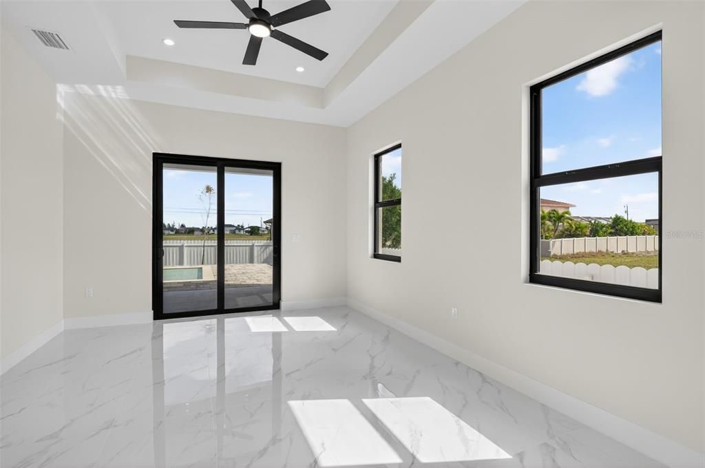 For Sale: $750,000 (3 beds, 3 baths, 2088 Square Feet)