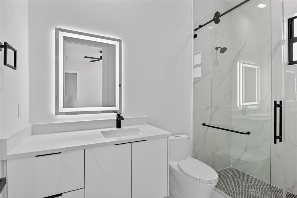 For Sale: $750,000 (3 beds, 3 baths, 2088 Square Feet)